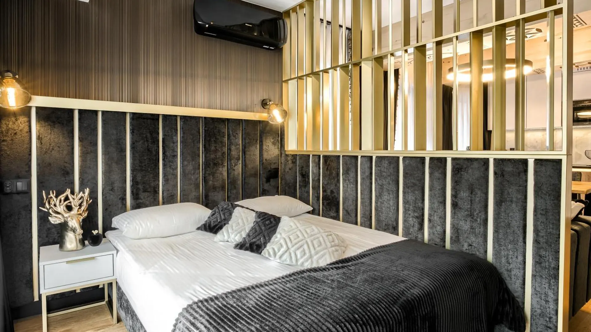 Zlota Residence & Spa - 500M Od Krupowek Zakopane 0*,  Poland