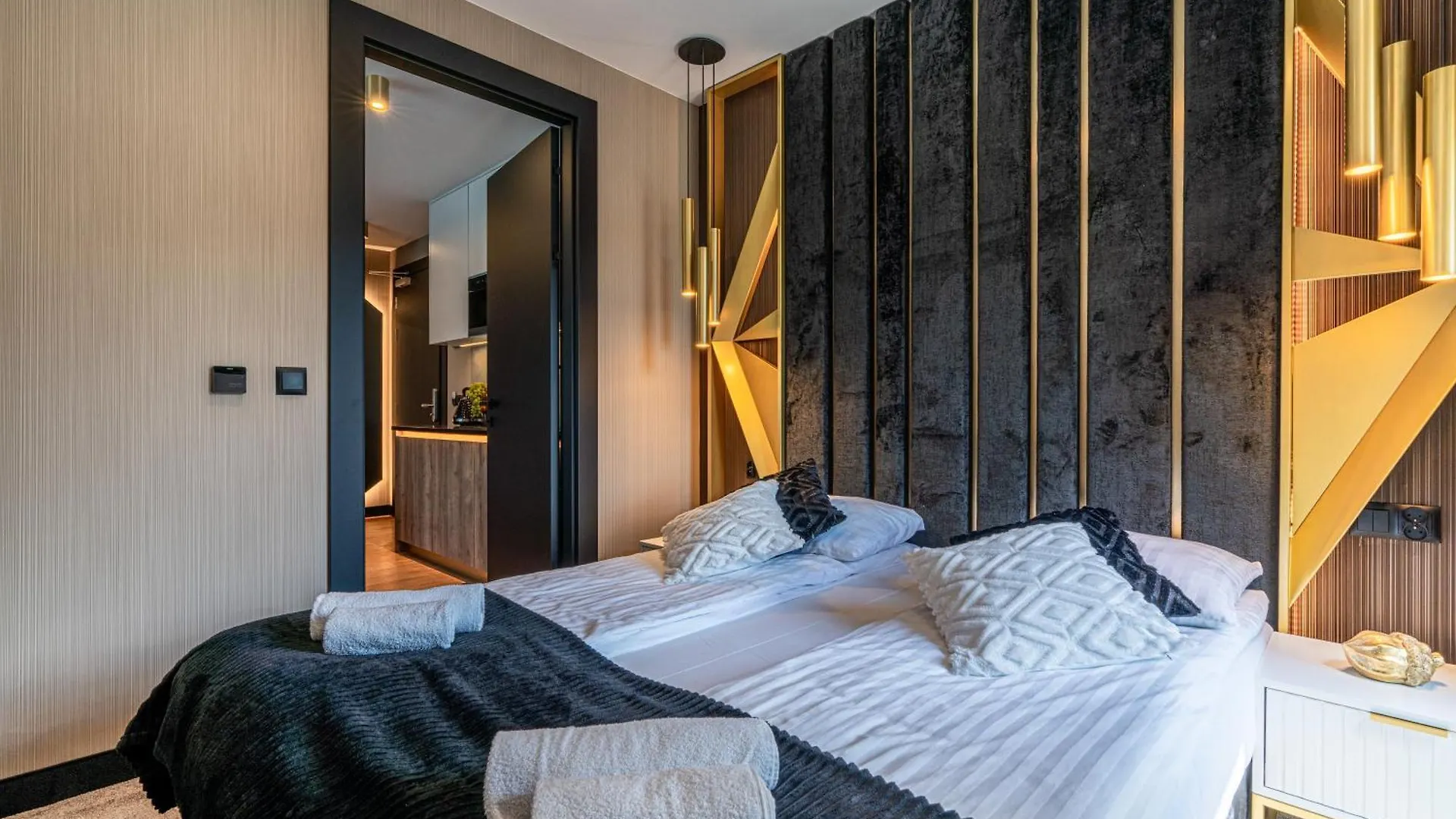 Zlota Residence & Spa - 500M Od Krupowek Zakopane 0*,